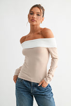 Load image into Gallery viewer, Two-Tone Off-Shoulder Knit Top