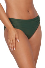 Load image into Gallery viewer, Sunsets Unforgettable Bottom