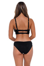 Load image into Gallery viewer, Sunsets Unforgettable Bottom