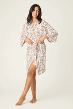 Load image into Gallery viewer, Déjà Vu Dreams Tiki Time Robe