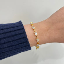 Load image into Gallery viewer, Selena Tennis Bracelet