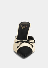 Load image into Gallery viewer, Naomi Heel