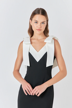 Load image into Gallery viewer, Color Block Mini Dress