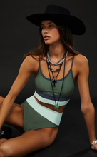 Load image into Gallery viewer, Eva Top Palm Paradise Colorblock