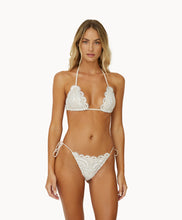 Load image into Gallery viewer, Vanilla Lace Tie Bottom