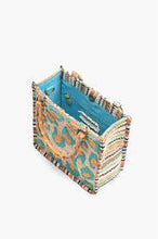 Load image into Gallery viewer, America & Beyond Wild Leopard Handheld Tote