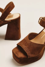 Load image into Gallery viewer, Fatima Heels
