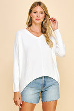 Load image into Gallery viewer, V-Neck Dolman Sleeves Sweater
