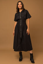 Load image into Gallery viewer, Short Sleeve Zip Up Smocked Utility Midi Dress
