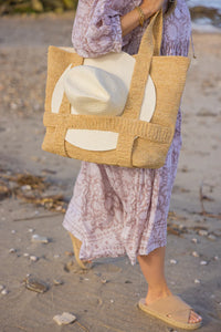 The Original Straw Traveler Bag