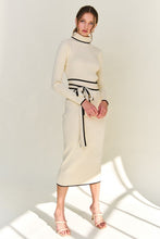 Load image into Gallery viewer, Ribbed-Knit Midi Dress
