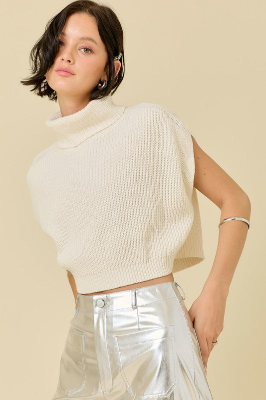 Turtle Neck Sleveless Boxy Sweater Crop Top