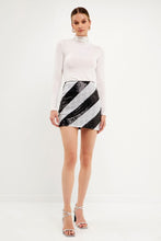 Load image into Gallery viewer, Striped Sequins Skirt
