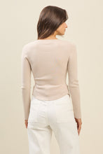 Load image into Gallery viewer, Button Pleated Split Knit Top
