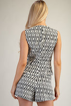 Load image into Gallery viewer, Round Neck Waistcoat Top
