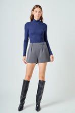 Load image into Gallery viewer, Turtle Neck Top
