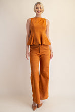 Load image into Gallery viewer, Sleeveless Fitted Top
