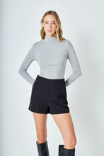 Load image into Gallery viewer, Turtle Neck Top
