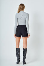 Load image into Gallery viewer, Turtle Neck Top
