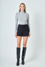 Load image into Gallery viewer, Turtle Neck Top
