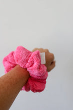 Load image into Gallery viewer, Towel Oversized Scrunchies
