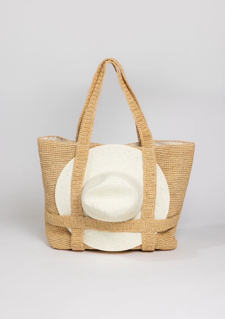 The Original Straw Traveler Bag