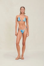 Load image into Gallery viewer, Whit Bottom
