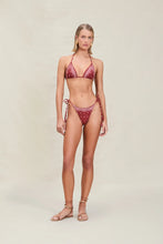 Load image into Gallery viewer, Devon Windsor Eadie Bottom
