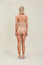 Load image into Gallery viewer, Devon Windsor Izzie Full-Piece
