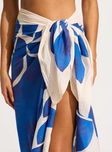 Load image into Gallery viewer, Ultramarine Sunray Sarong
