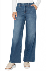 Weekender Wide Leg Jeans