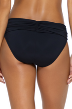 Load image into Gallery viewer, Unforgettable Bottom
