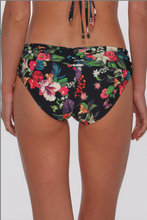 Load image into Gallery viewer, Unforgettable Bottom
