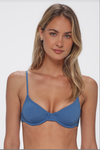 Load image into Gallery viewer, Jolene Underwire Top
