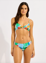 Load image into Gallery viewer, Viva Vacation Ring Front Bralette
