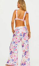Load image into Gallery viewer, Hampton Pant Hibiscus Garden
