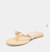 Load image into Gallery viewer, Kysha Lt Natural Raffle Shell Flip-Flop Sandals
