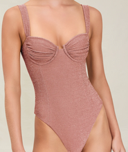 Load image into Gallery viewer, Devon Windsor Stephanie Full-Piece
