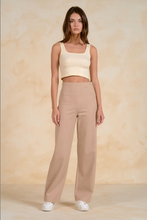 Load image into Gallery viewer, Wide Let Pants
