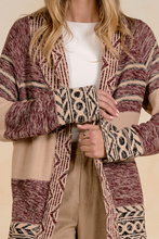 Load image into Gallery viewer, Print Cardigan Sweater
