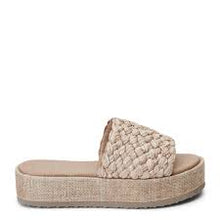 Load image into Gallery viewer, Matisse Cairo Taupe Sandal
